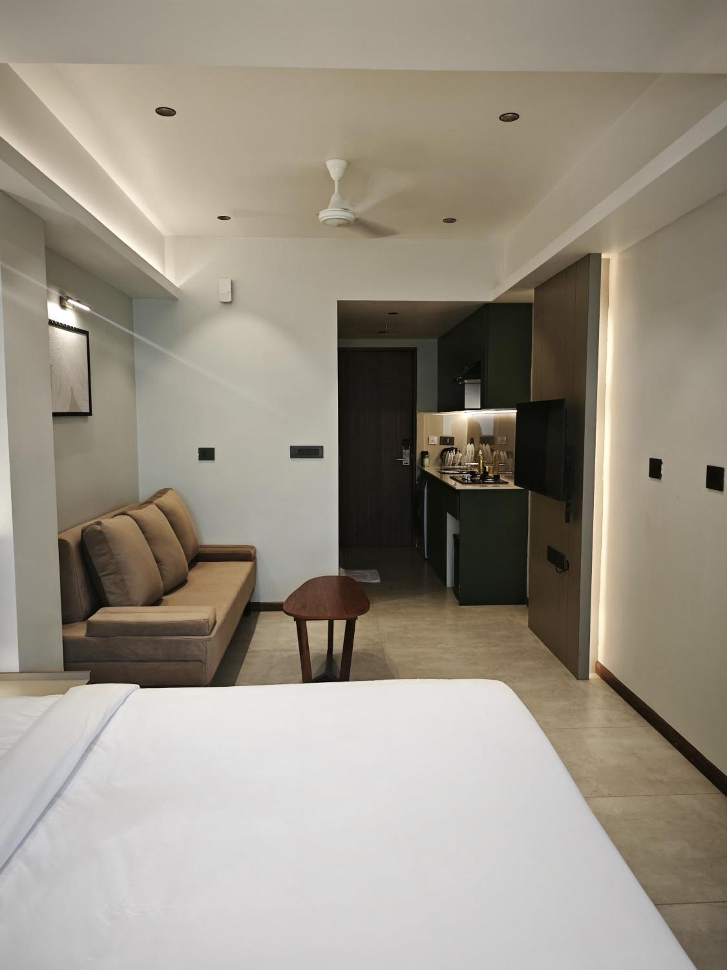 Alite Enclaves Fully Furnished Apartments Thrissur Buitenkant foto